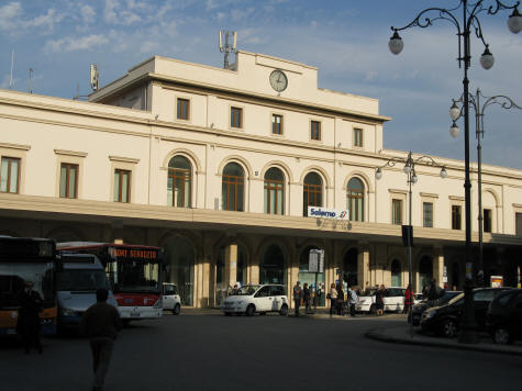 Public Transit in Salerno Italy